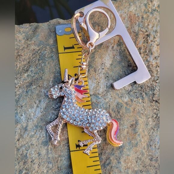 Unicorn Keychain - Picture 3 of 11